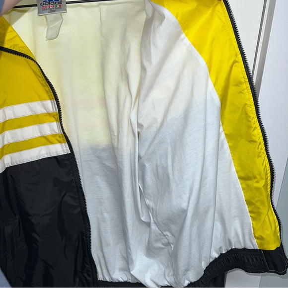 ADIDAS Vintage Windbreaker Zip Up Jacket - Picture 8 of 9